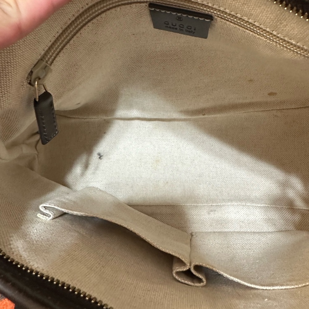Gucci Gray and Black Monogram Tote - Picture 13 of 16